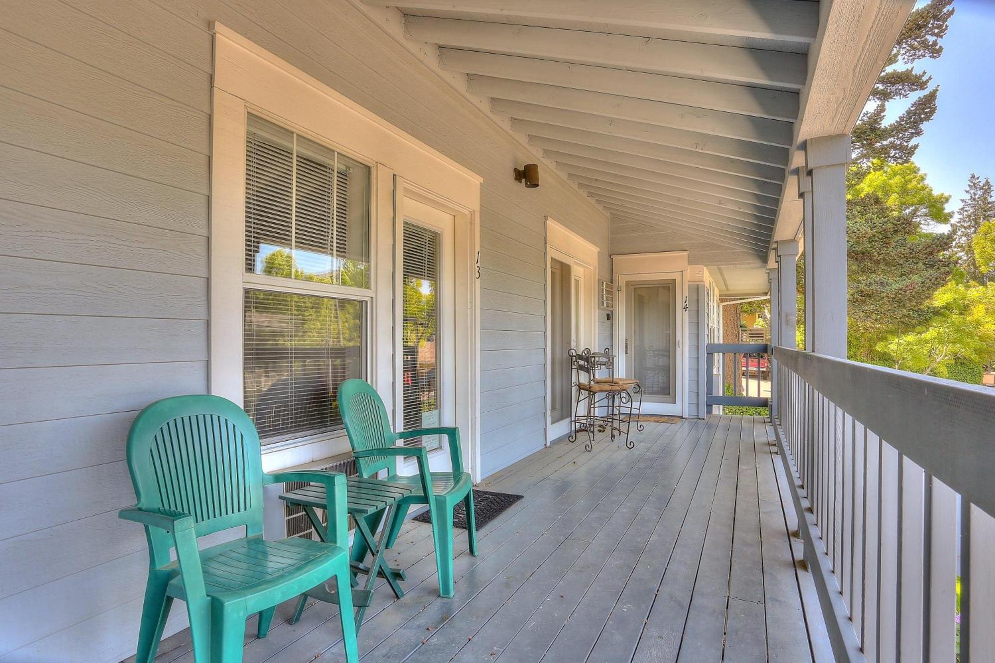 13 Lodge Hood River Exteriör bild
